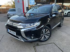 MITSUBISHI OUTLANDER 2019 (19) at North City Autos Chingford